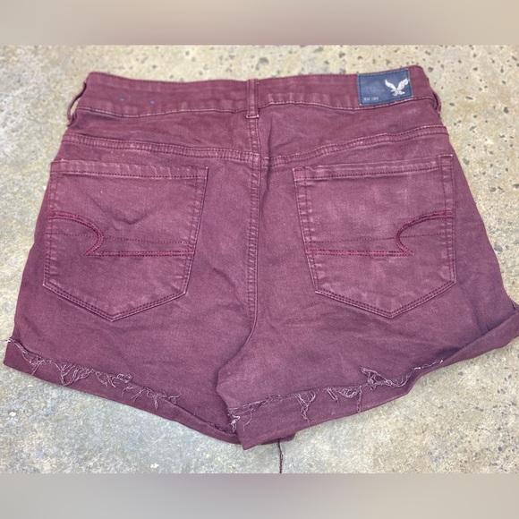 American Eagle Burgundy high rise shorts‎ - Picture 2 of 4